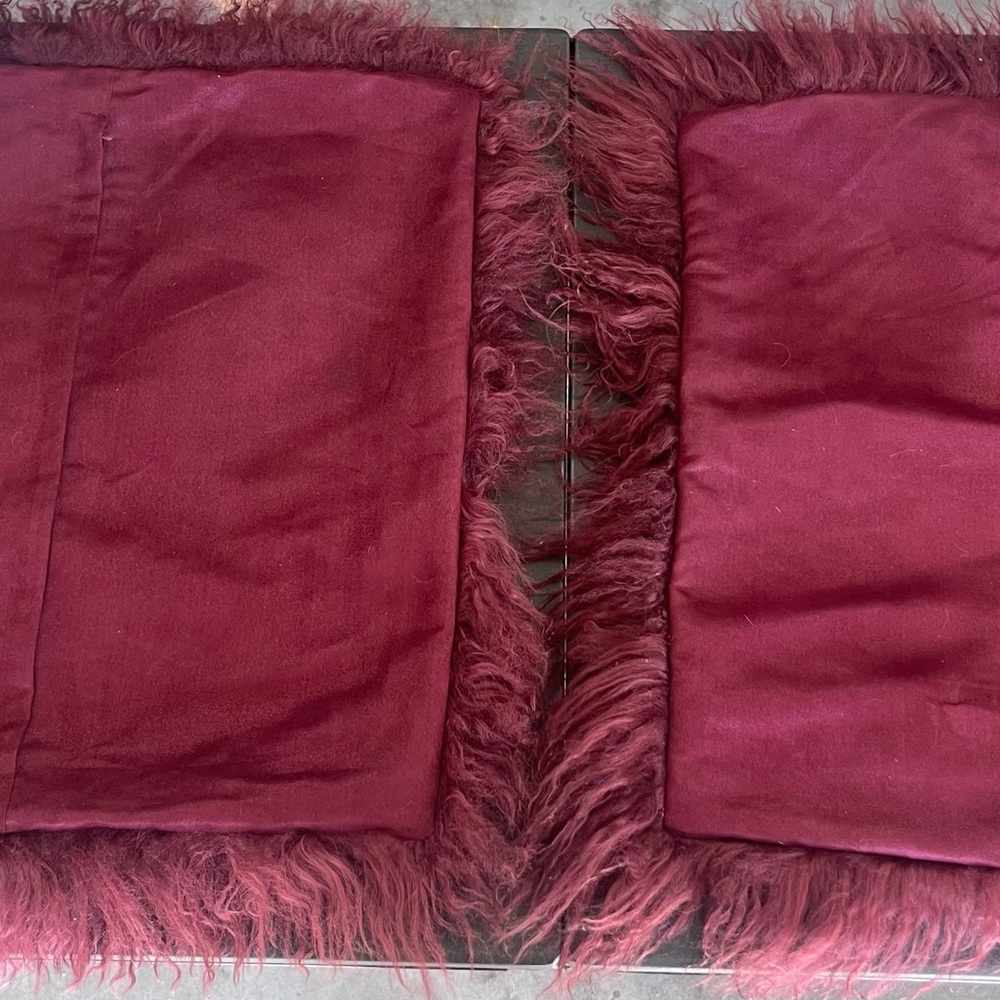 Luxurious Burgundy Mongolian Fur Pillow - Picture 2 of 3